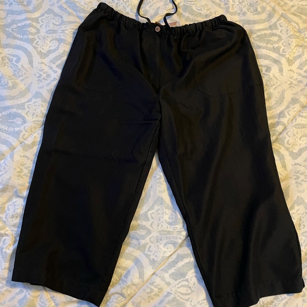 Women’s Crops